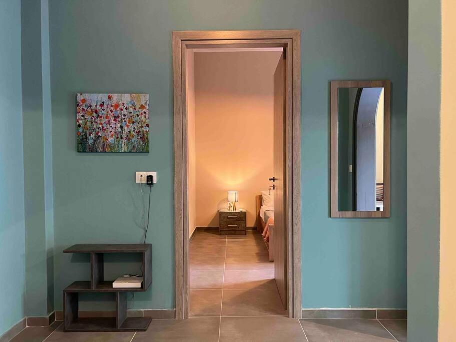 Spacious And Beautiful House Piraeus Buitenkant foto